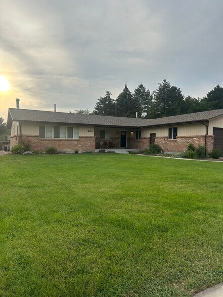 Building Photo - 958 S 1060 E