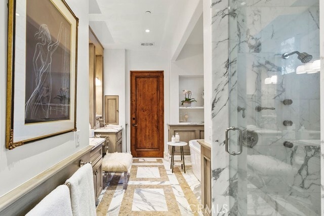 Building Photo - 136 Emerald Bay