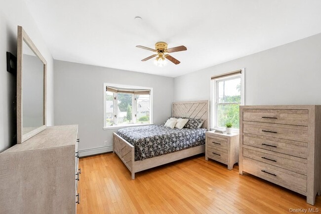 Building Photo - 308 Bedell St