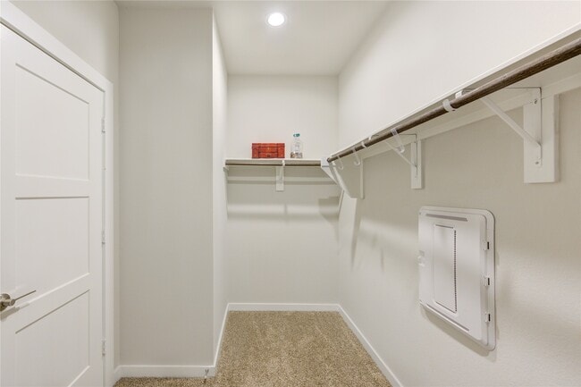 Building Photo - 14245 Wonder Lake Ln