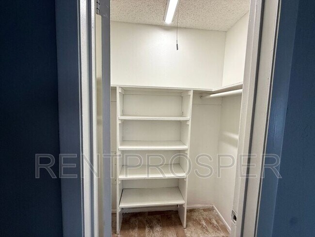 Building Photo - 4267 S Semoran Blvd