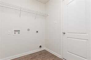 Building Photo - 5500 Persimmon Dr