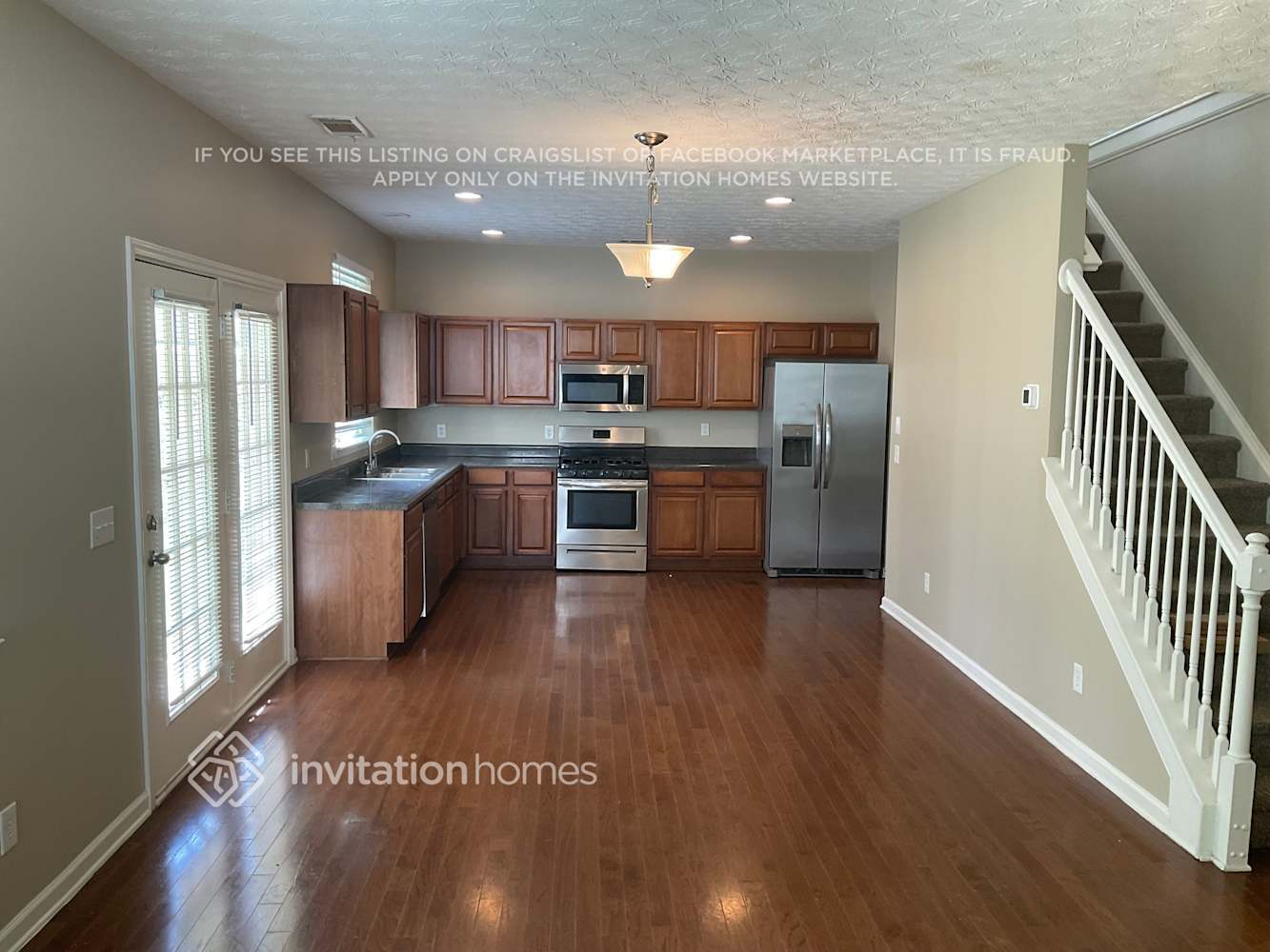 Building Photo - 3280 Sable Trl