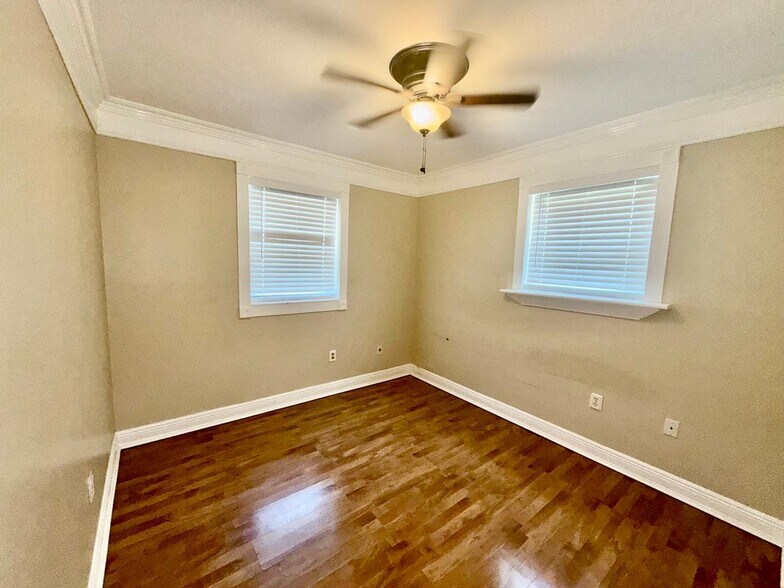Building Photo - 5173 Mt Rushmore Dr
