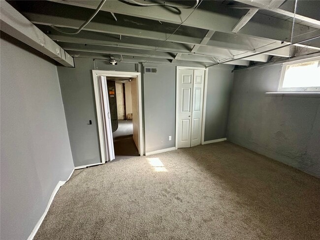 Building Photo - 7121 Lamont Dr