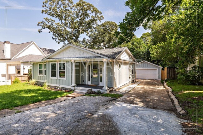 Building Photo - 80 N Hathaway Rd