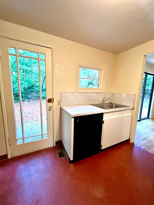 Building Photo - 13625 NW Old Germantown Rd