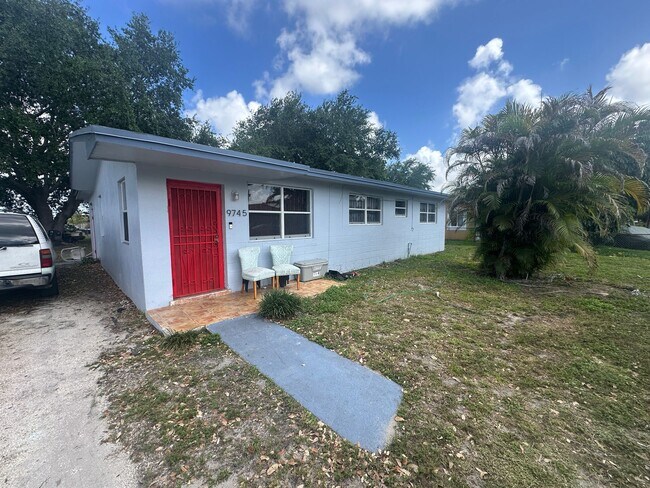 Building Photo - 9745 NW 20th Ave