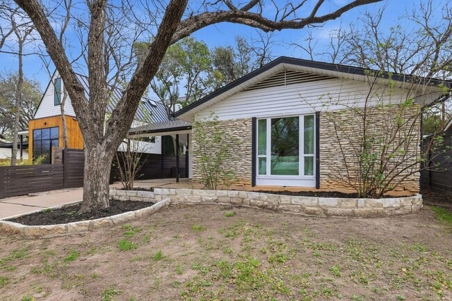 Building Photo - 2905 Brinwood Ave