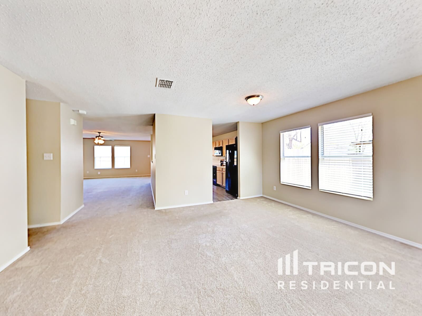 Building Photo - 216 Blazing Star Trail