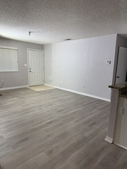 Front entrance - 10265 Gandy Blvd N