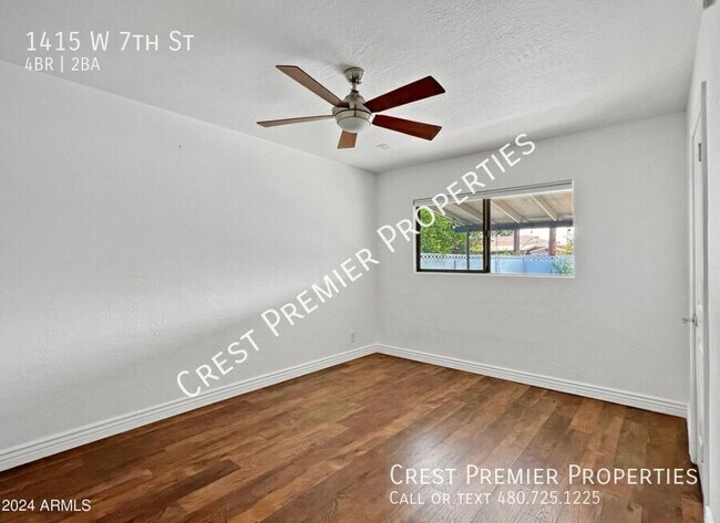 Building Photo - 1415 W 7th St
