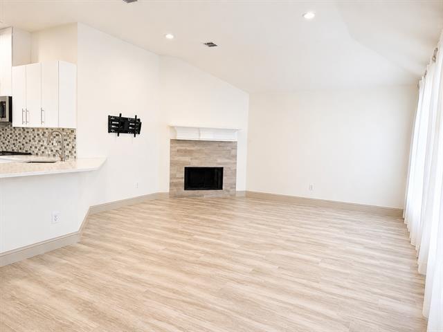 Building Photo - 809 Big Bend Dr