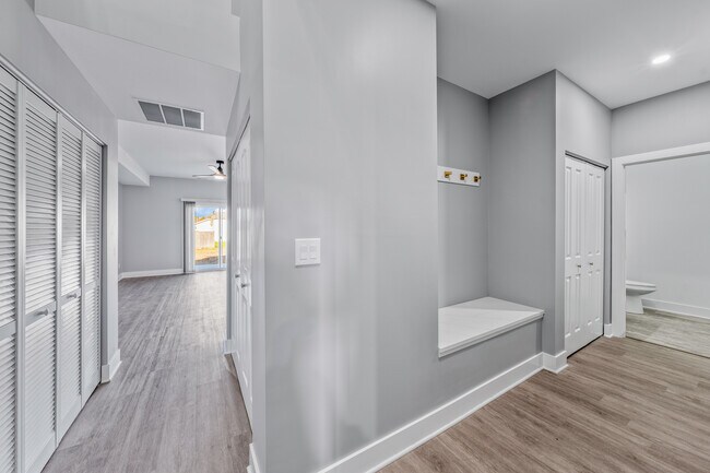 Building Photo - 1505 Sage Ln