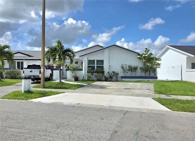 Building Photo - 12307 SW 195th Terrace