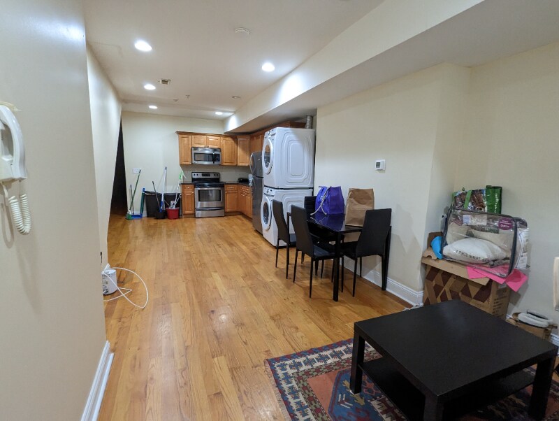 Building Photo - 2329 N Park Ave