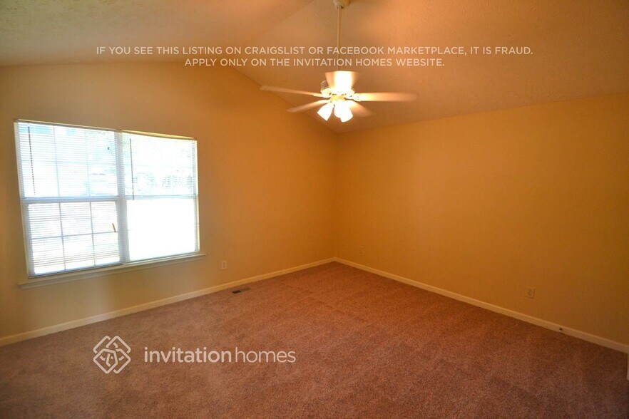 Building Photo - 12 Hale Haven Dr