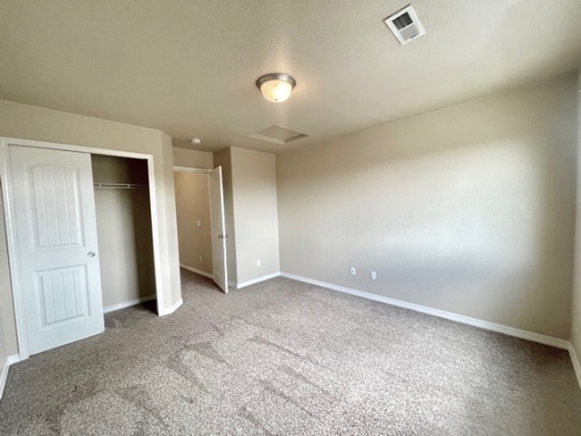 Building Photo - Stetson Hills Home with 3 Bedrooms and 2.5 Baths Available in May