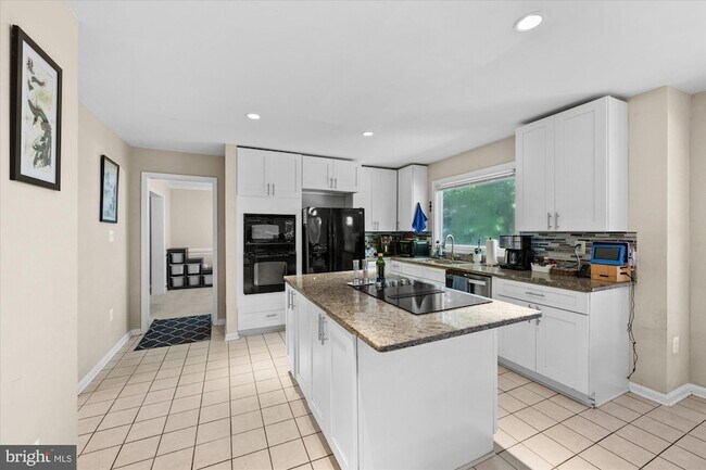 Building Photo - 11982 Mojave Ln