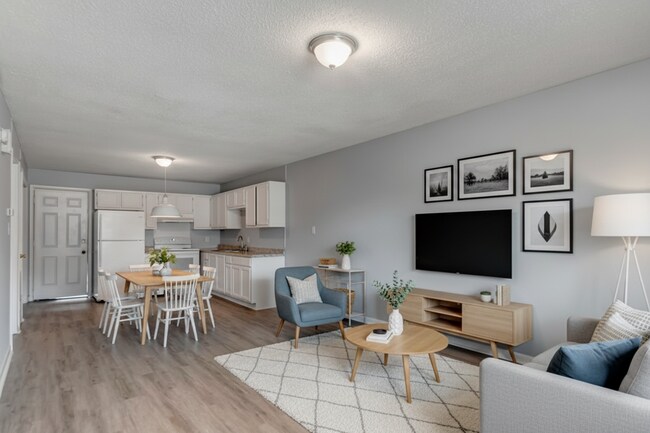 Building Photo - Affordable Newly Renovated Apartments in Decatur