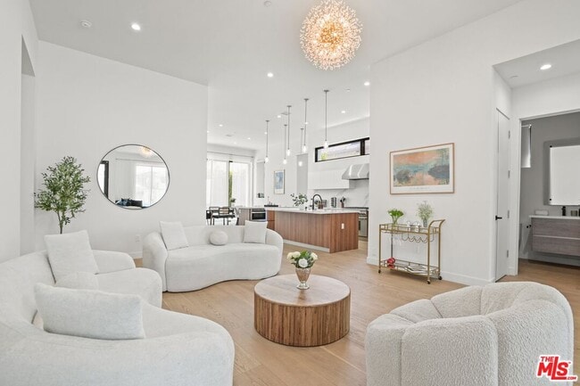 Building Photo - 12136 Clarkson Rd