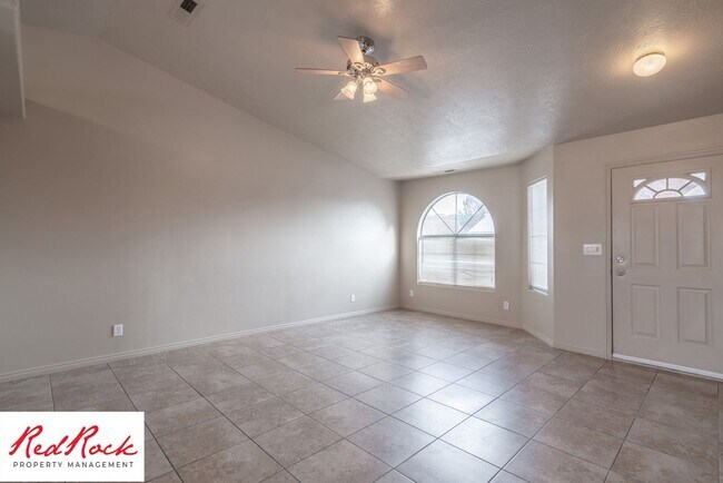 Building Photo - 1178 E 300 S