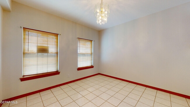 Building Photo - 9033 Leo St