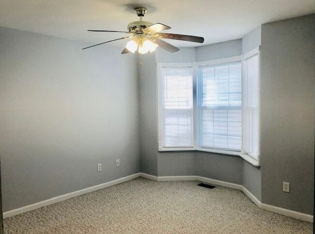 Building Photo - 106 Chesterfield Ct