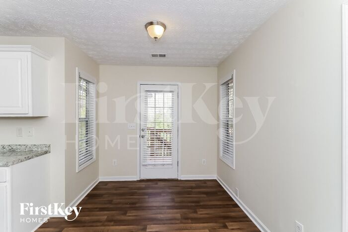 Building Photo - 4965 Markim Forest Ln