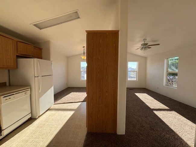 Building Photo - 3 BR house with fenced yard, Nu Paint, Carpet