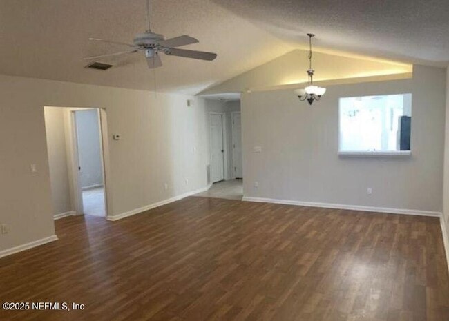 Building Photo - 1819 Ashmore Green Dr