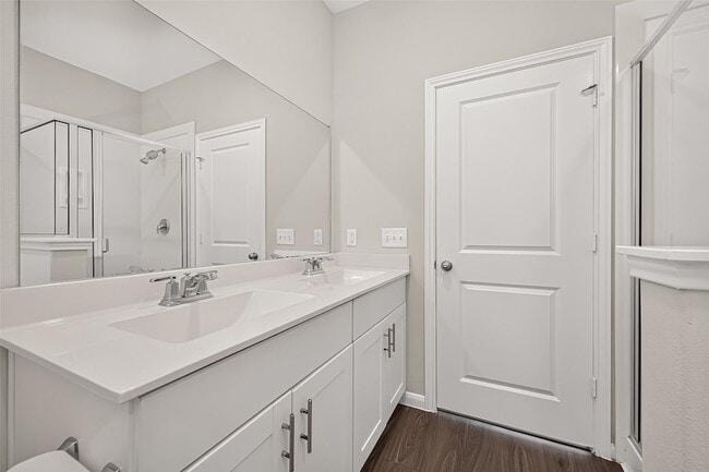 Building Photo - 16039 Kingfield Haven Dr