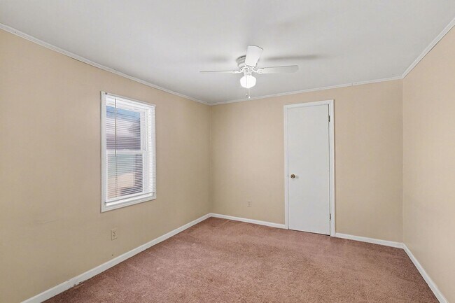 Building Photo - CARMAN SCHOOLS -Near Baker College