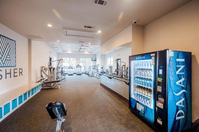 Building Photo - 10505 S I-35 Frontage Rd