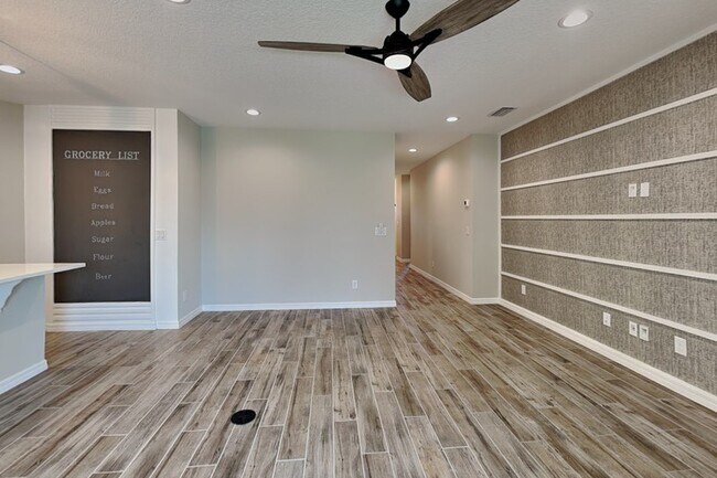 Building Photo - 1245 Celery Oaks Ln