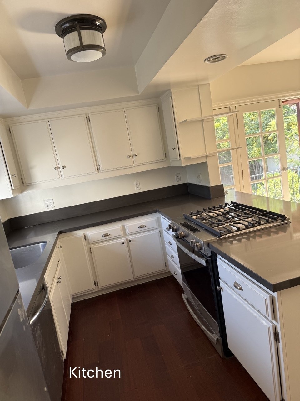 Kitchen (New counters) - 2090 E Mountain St