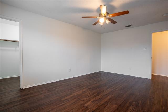 Building Photo - 4600 Waterford Dr