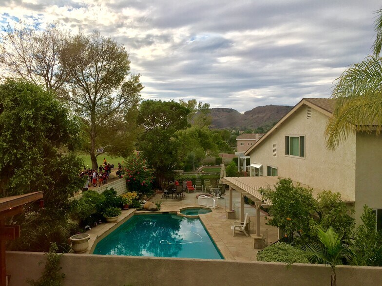 Building Photo - 672 Garland Court