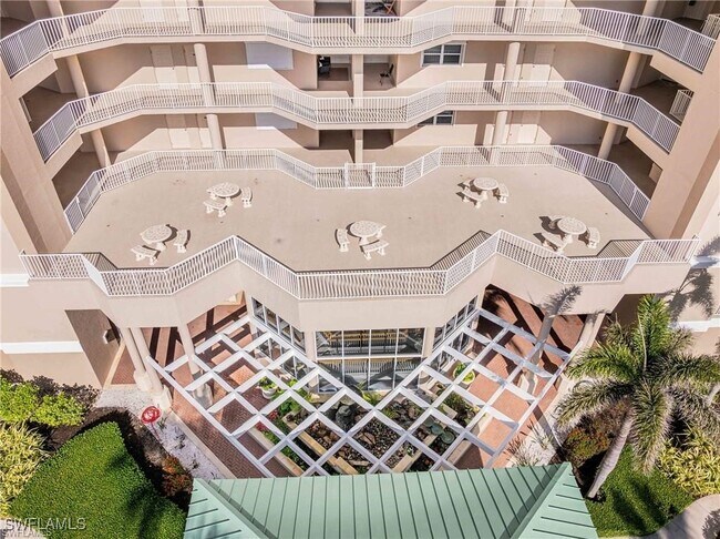 Building Photo - 4141 Bay Beach Ln