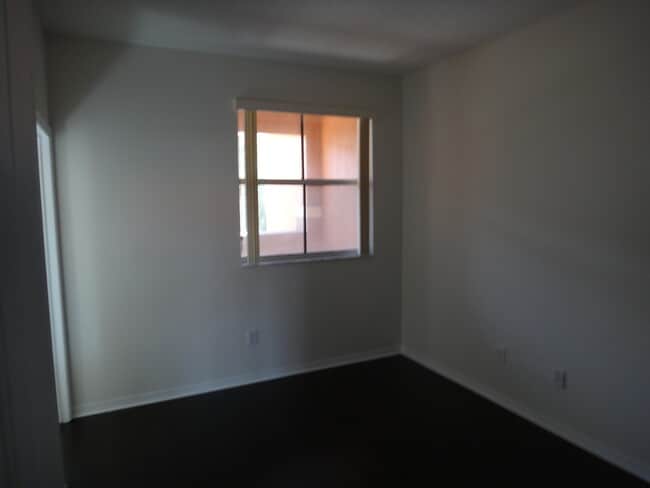 Building Photo - 4929 N Harbor Isles Dr