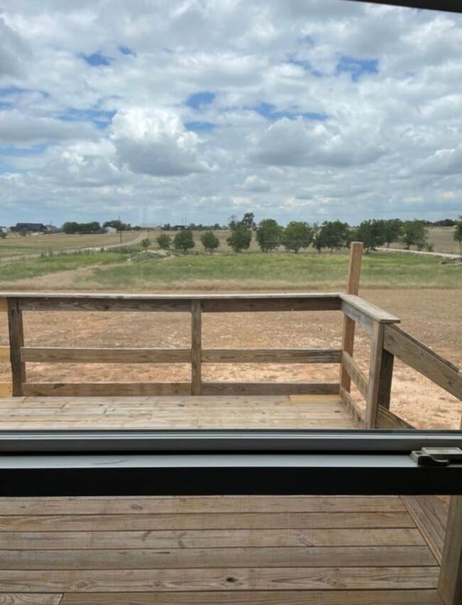 Building Photo - 2561 Meandering Way