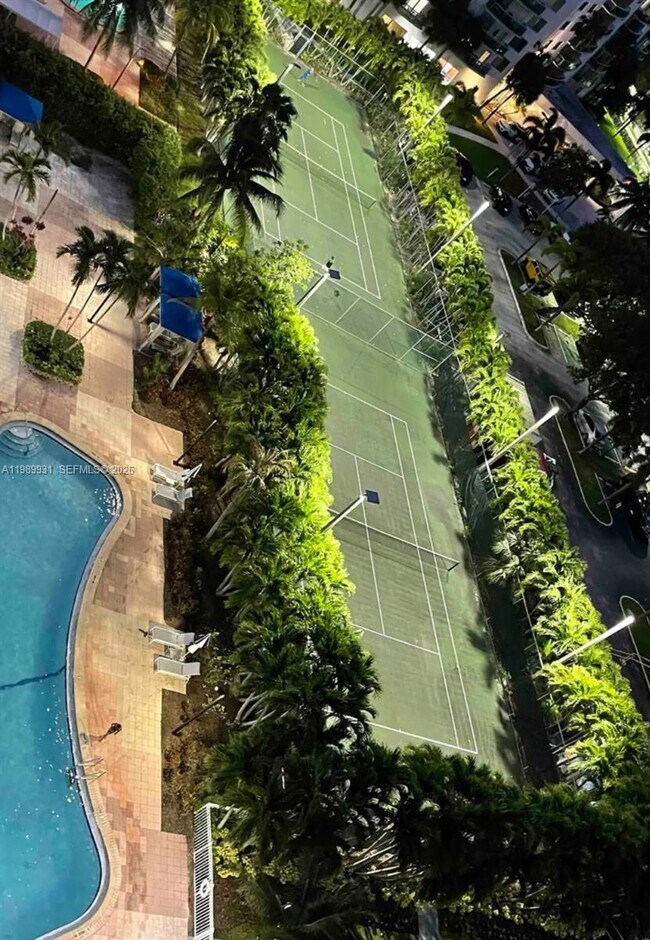 Building Photo - 19390 Collins Ave