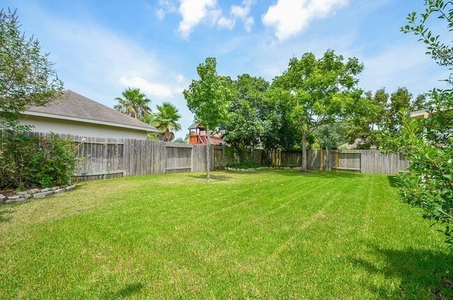 Building Photo - 3222 Twinmont Ln