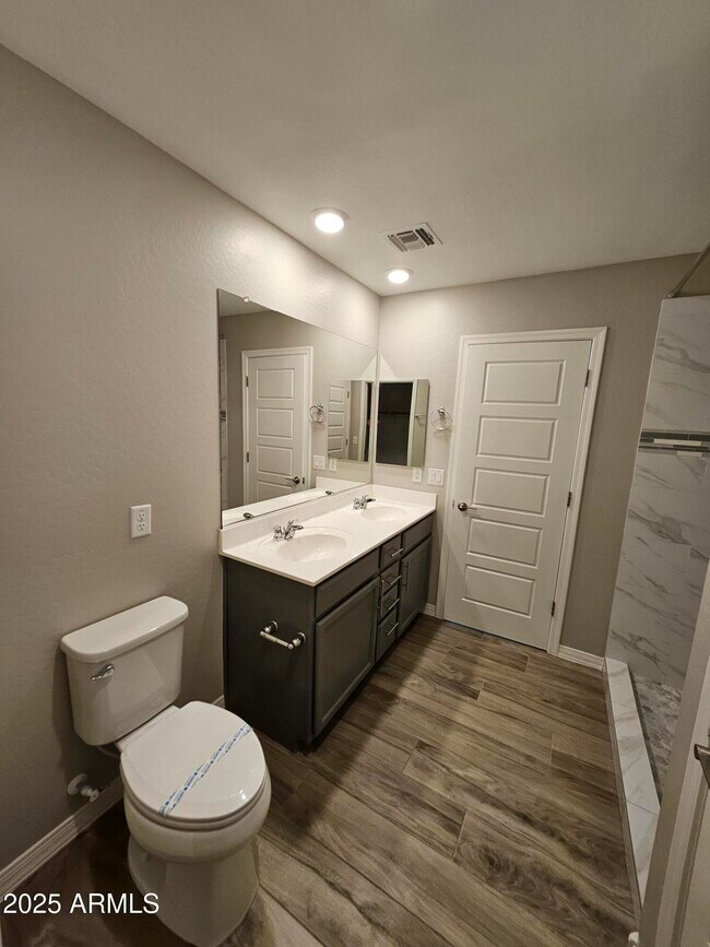 Building Photo - 40537 W Helen Ct
