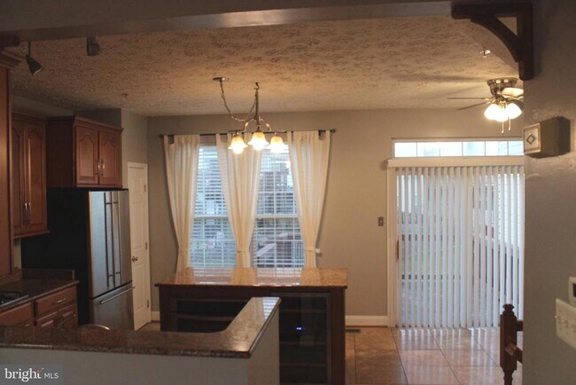 Building Photo - 4512 Warm Stone Cir