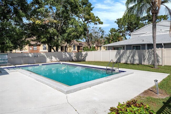 Building Photo - 4008 Circlewood Ct