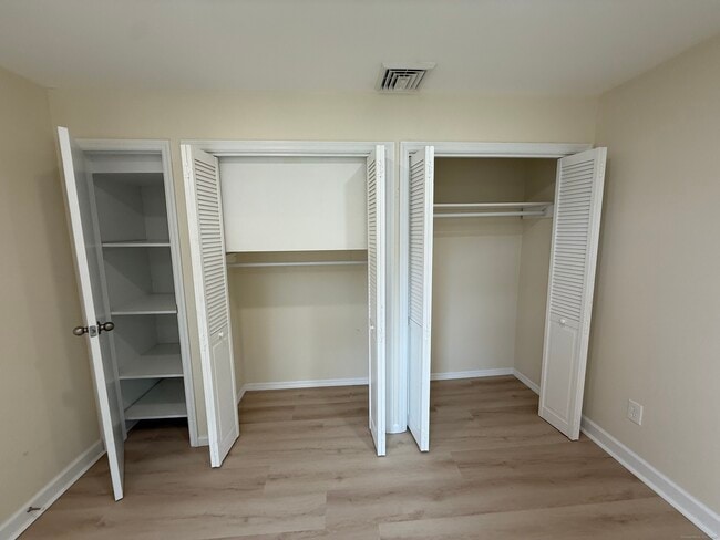 Building Photo - 181-137 CT-37
