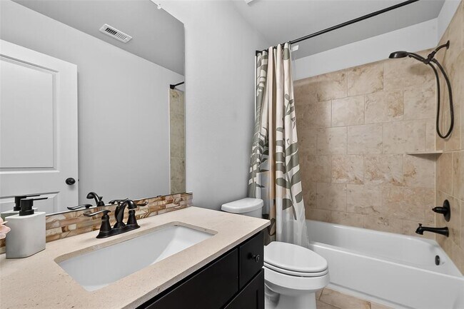 Building Photo - 30148 Southern Sky Dr