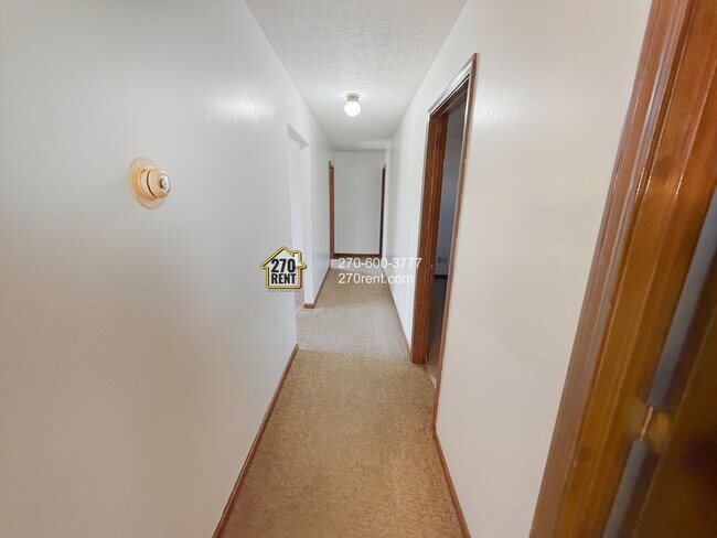 Building Photo - 2390 Brandenburg Rd