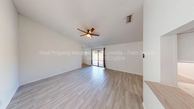 Building Photo - 13789 Bottlebrush Ct
